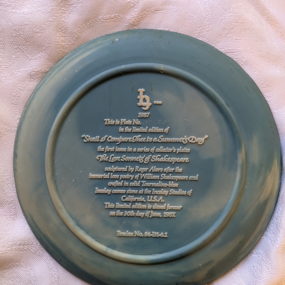 Shall I compare thee to a summer's day. Bradford Exchange plate. - Picture 2 of 4